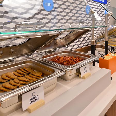 Holiday Inn Express & Suites Danville By Ihg Bagian luar foto