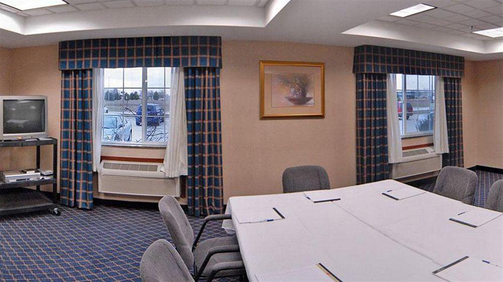 Holiday Inn Express & Suites Danville By Ihg Bagian luar foto