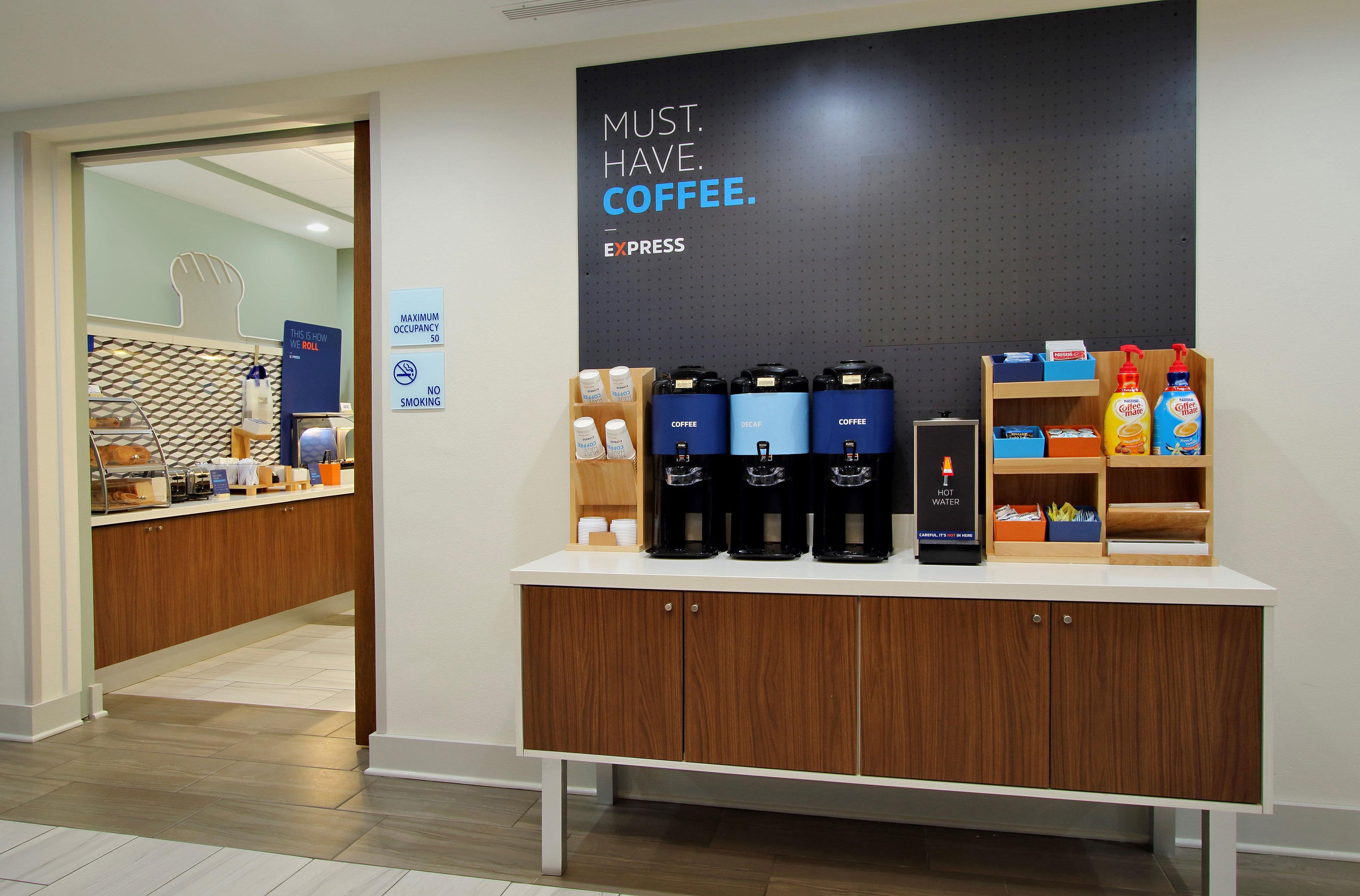 Holiday Inn Express & Suites Danville By Ihg Bagian luar foto